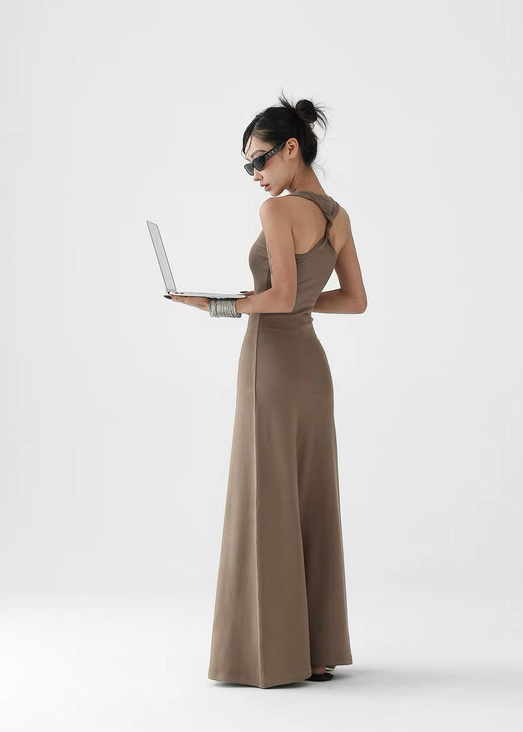 Slim back design long dress / AS1315
