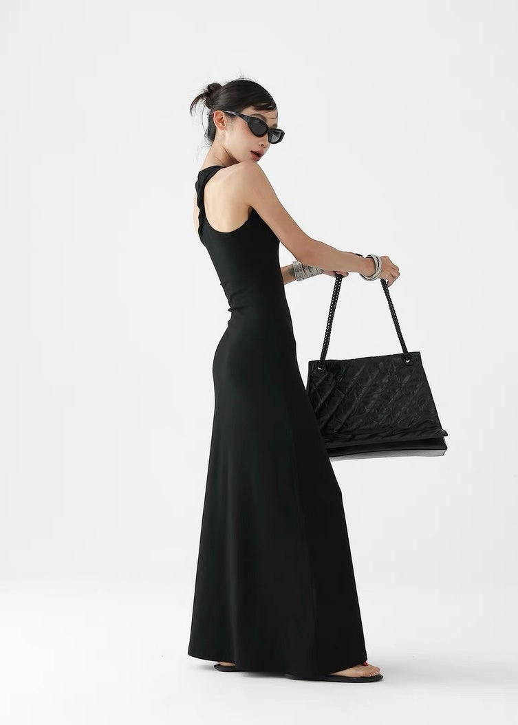 Slim back design long dress / AS1315