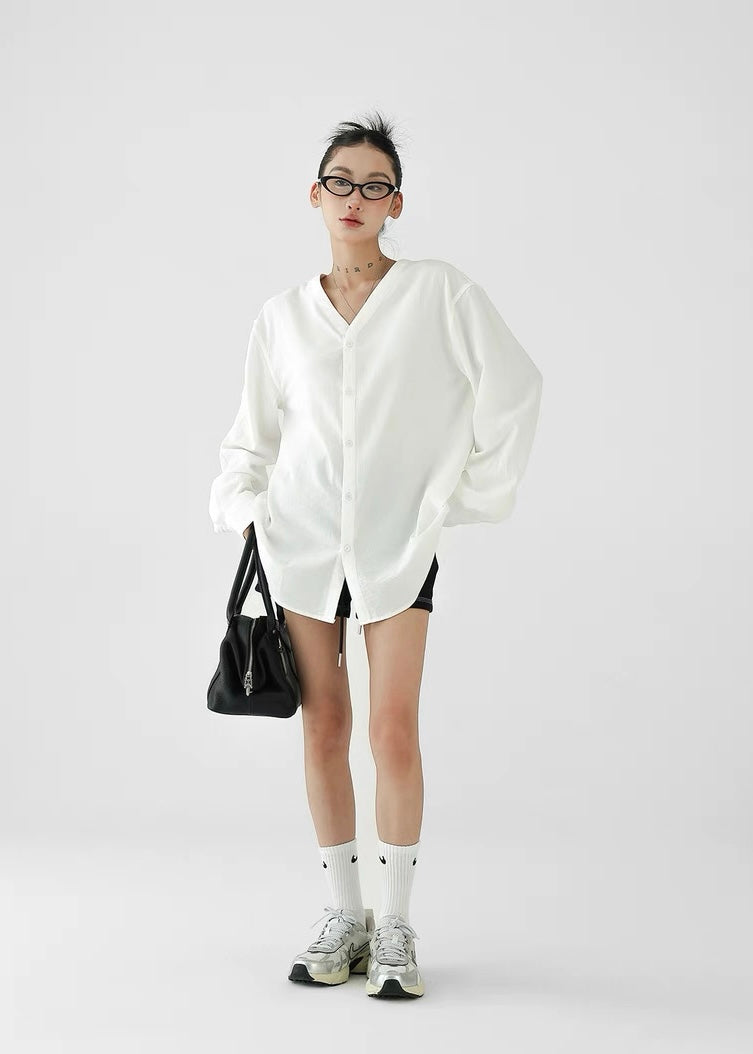 Loose single-breasted V-neck shirt / AS1316