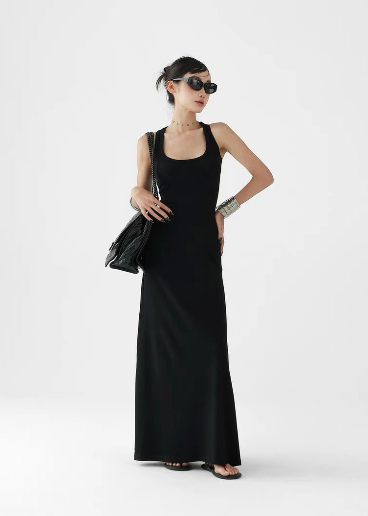 Slim back design long dress / AS1315