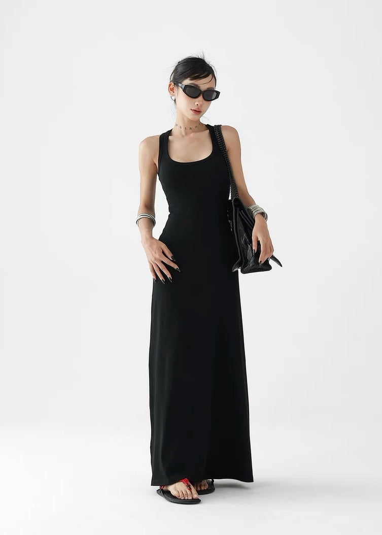 Slim back design long dress / AS1315