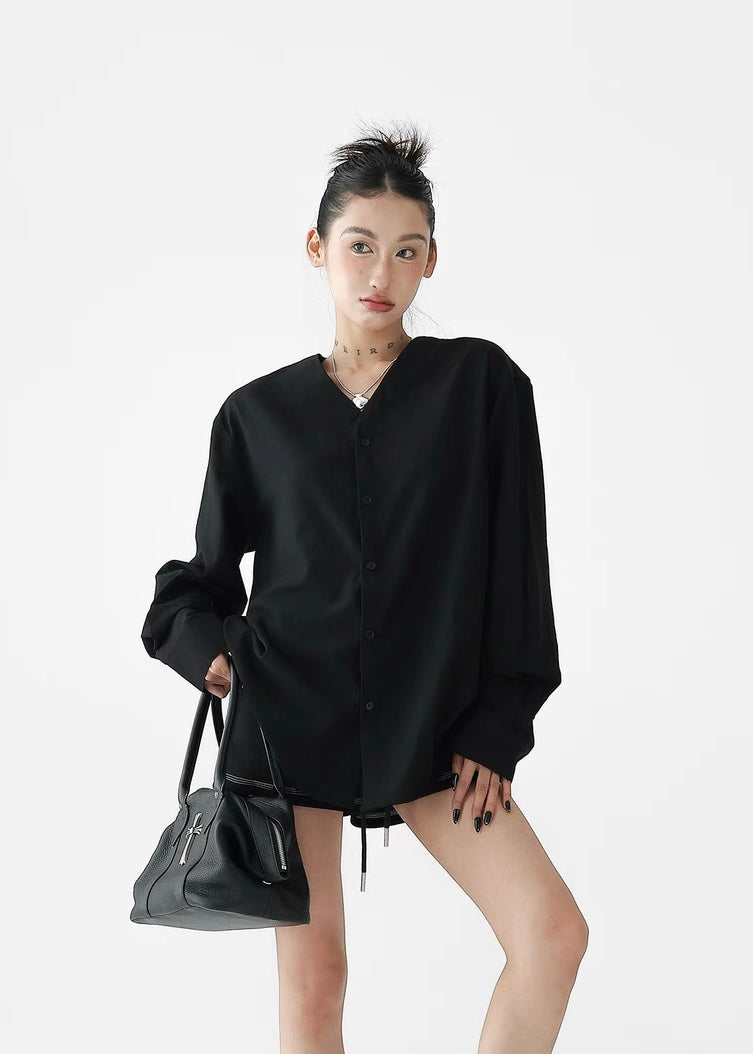 Loose single-breasted V-neck shirt / AS1316