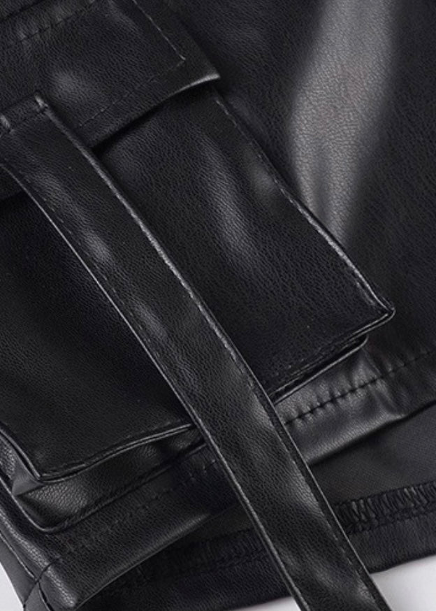 PUレザーホットパンツ / VO1213