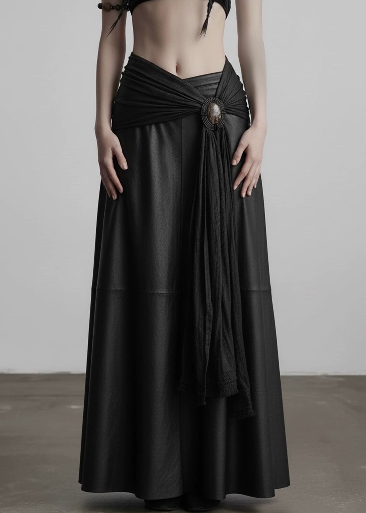 PUレザーミディスカート / VO1317