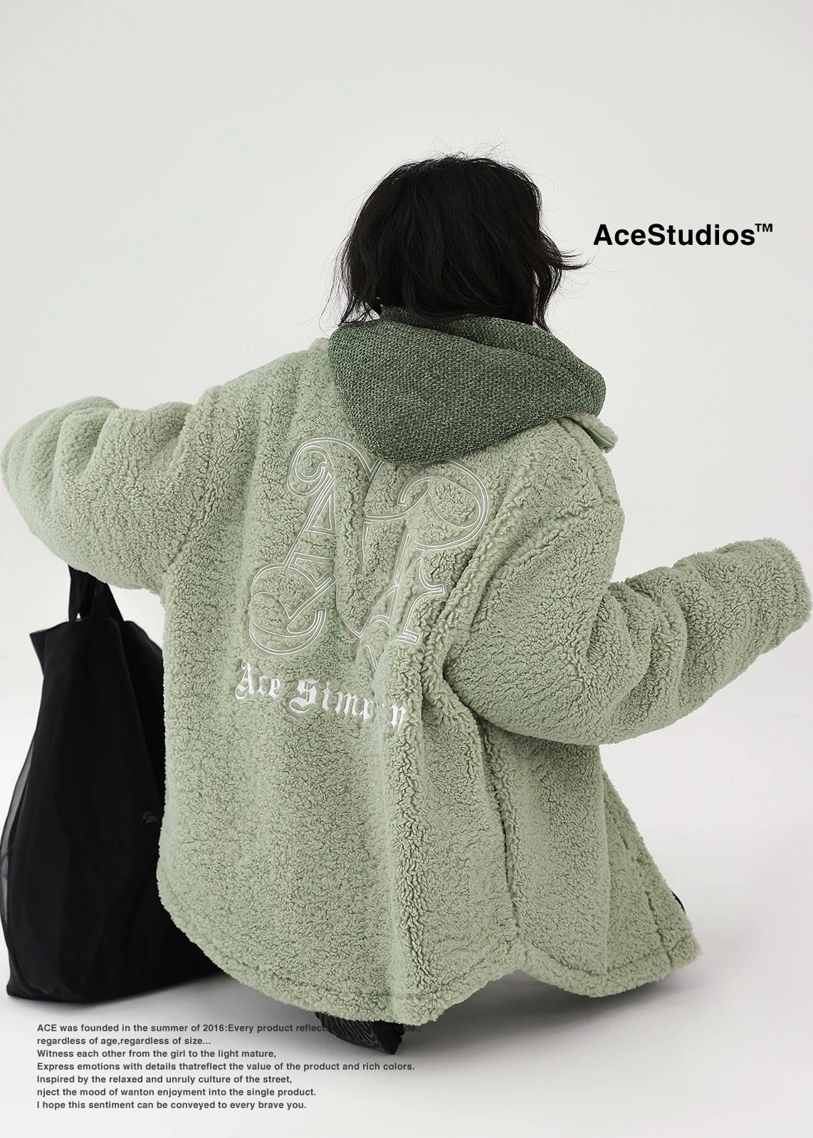 Padded jacket with lambswool embroidery / AS1163 