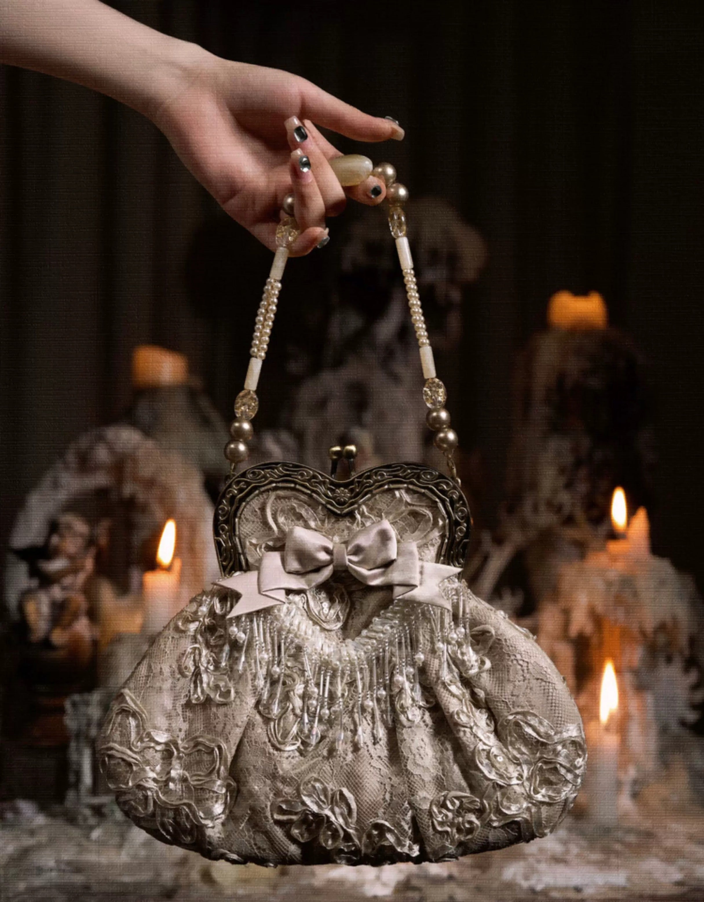 Love French Rococo Handbag / DR10