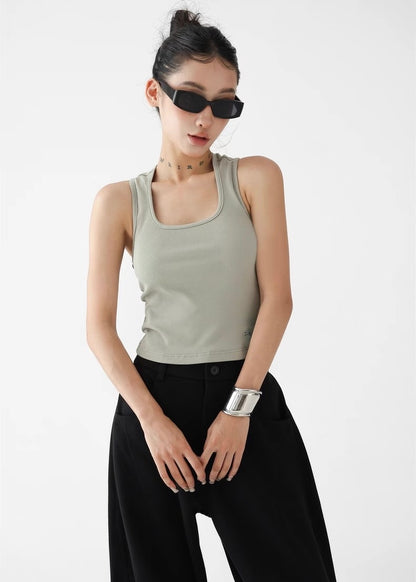 Slim fit sleeveless top / AS1290
