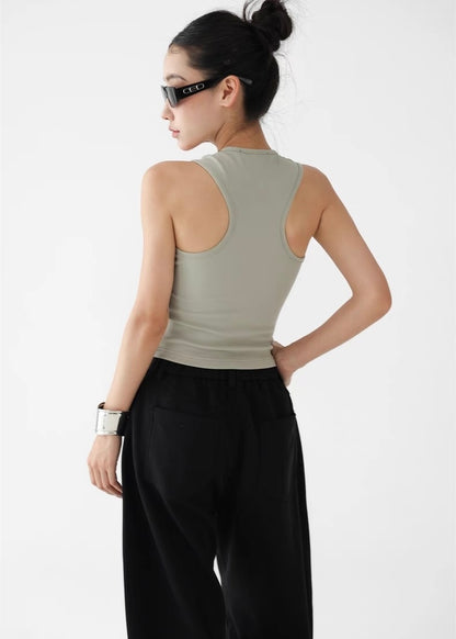 Slim fit sleeveless top / AS1290