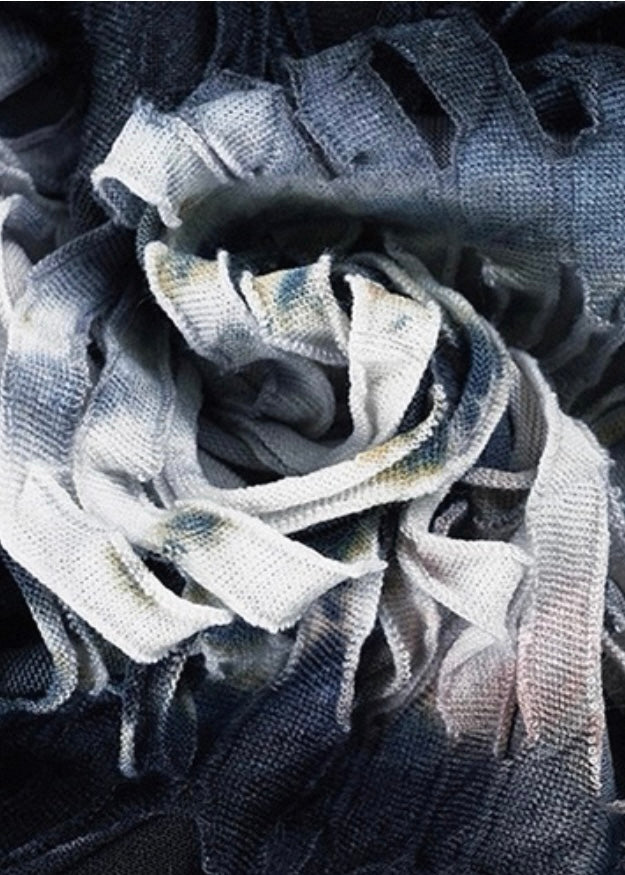 フード付きデザインスリムフィットトップス / VO1118