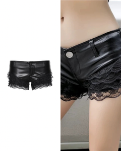 PUレザーフリルショートパンツ / VO1211