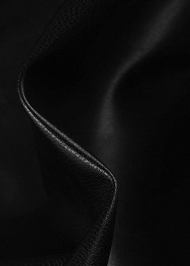 スタッズジッパーPUレザーショートパンツ / VO1115