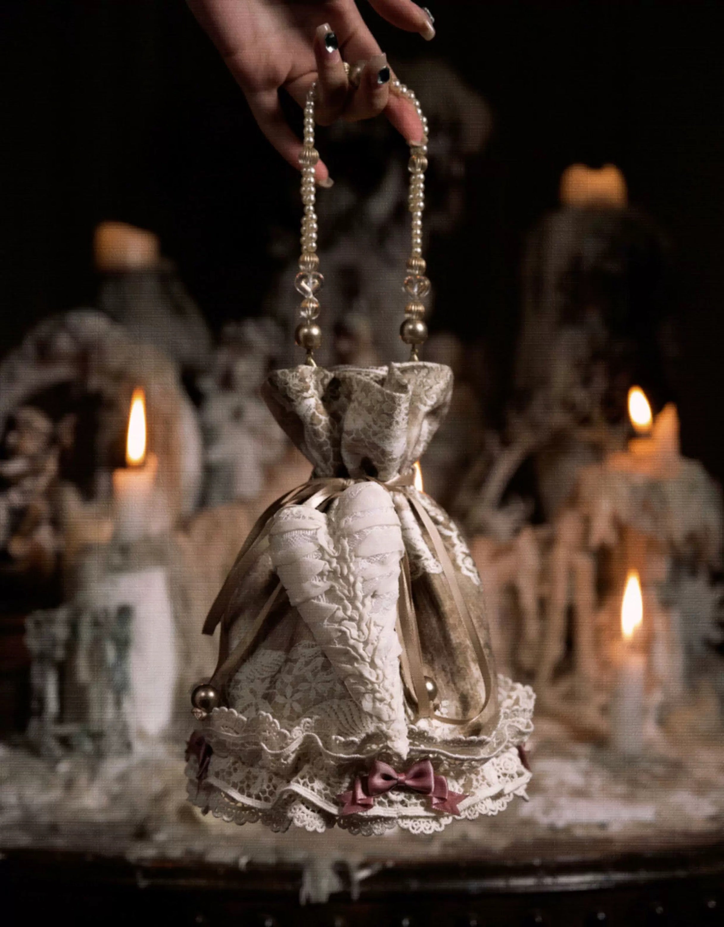 Love Retro Elegant Drawstring Bag / DR11