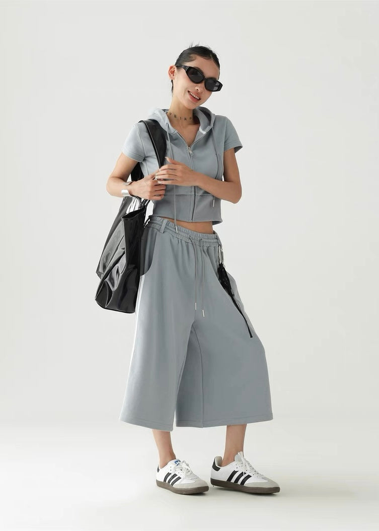 Hooded slim fit cropped top ＆ wide leg cropped pants / AS1295