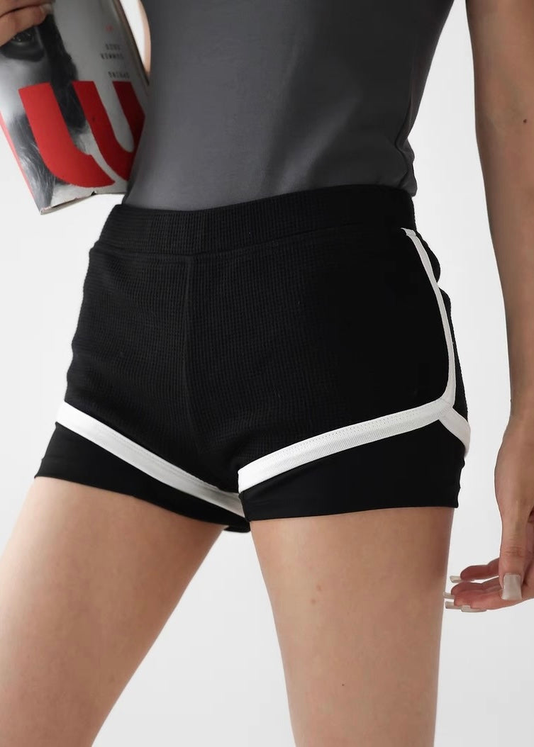 Two-piece casual fit short hot pants / AS1284