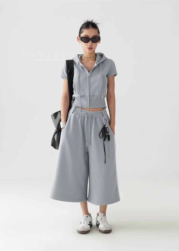 Hooded slim fit cropped top ＆ wide leg cropped pants / AS1295