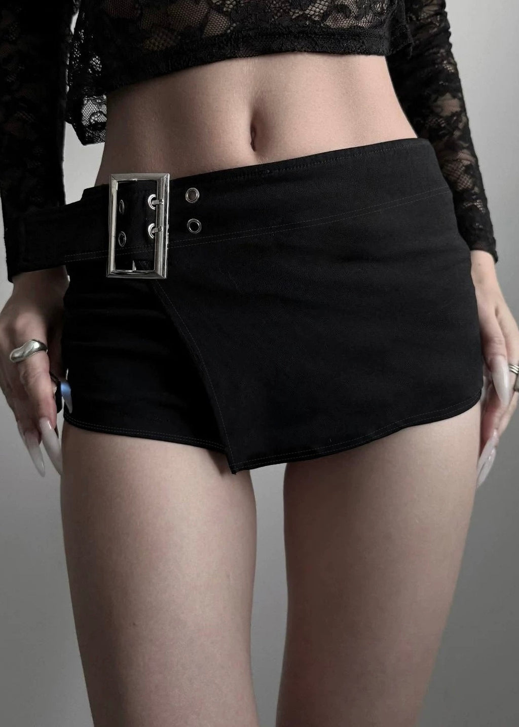 ベルト付きショートパンツ / VO1255