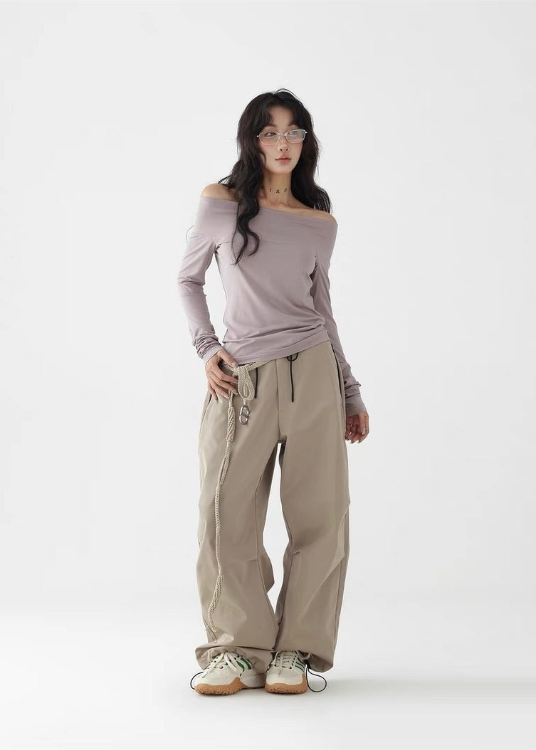 Off-the-shoulder slim shirt / AS1277