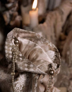 Love Retro Elegant Drawstring Bag / DR11