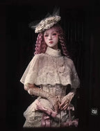 Lace Victoria Short Cape & Necklace / DR09