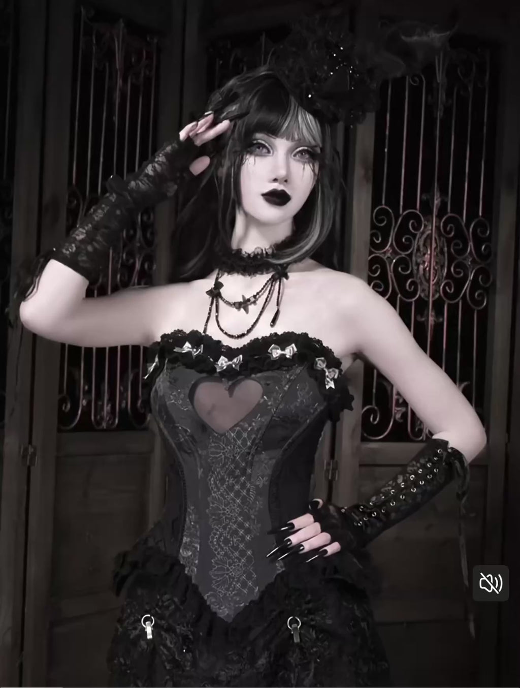 Nocturne Rabbit Veil Hat / NC06