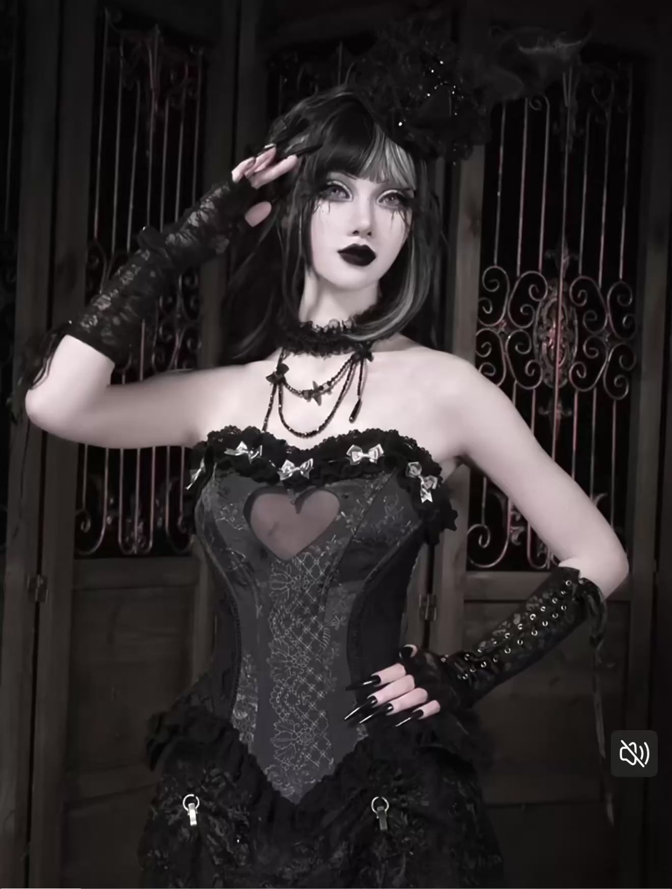 Nocturne Rabbit Veil Hat / NC06