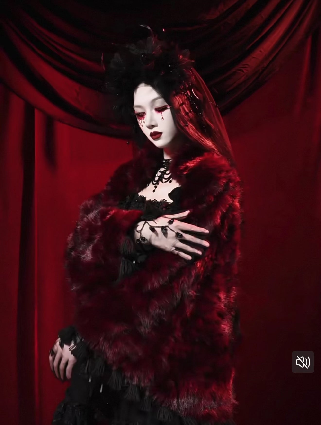 Red Goth Fur Coat Shawl / CT03